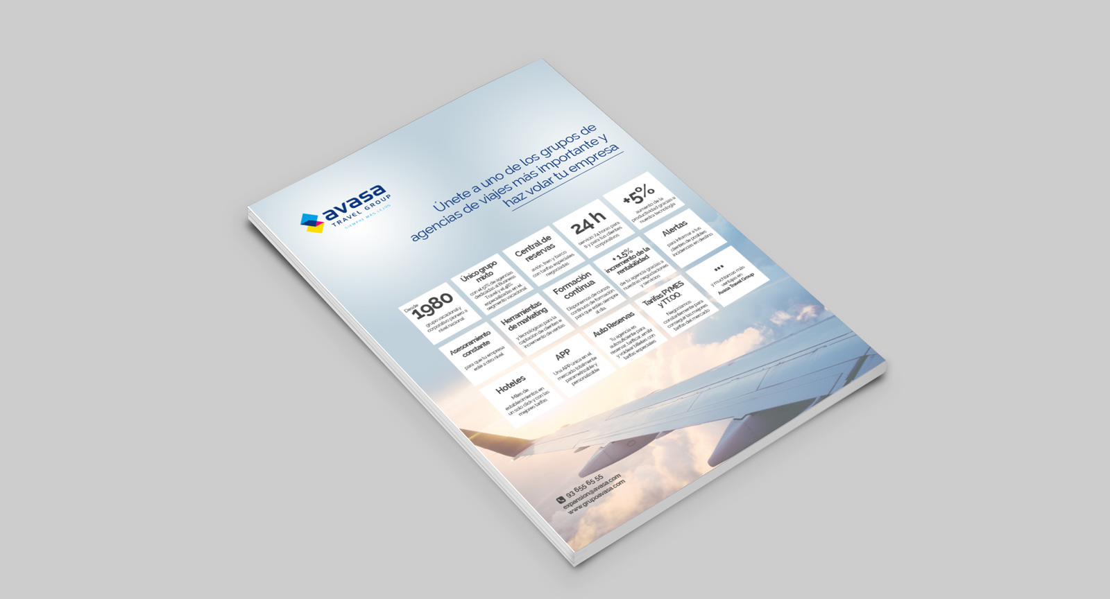 Graphic and creative design of flyers, brochures, diptychs and triptychs for advertising campaign for travel agency