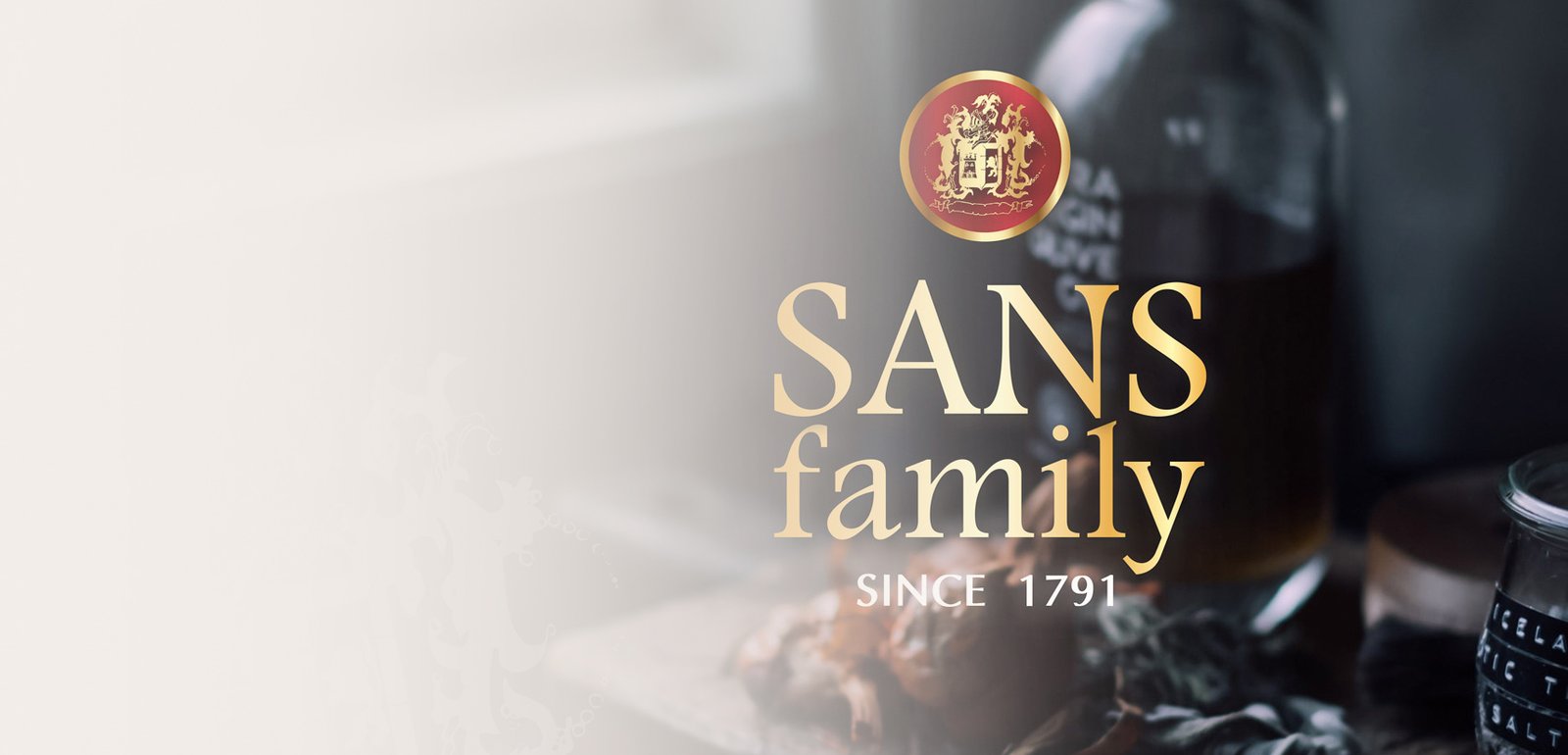 Diseño de etiquetas y packaging de aceite de oliva para Sans Family