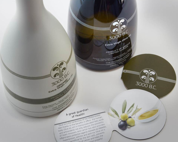 Examples, ideas, packaging inspiration for all types of extra virgin olive oils with a minimalist style. Packaging and Packaging Design