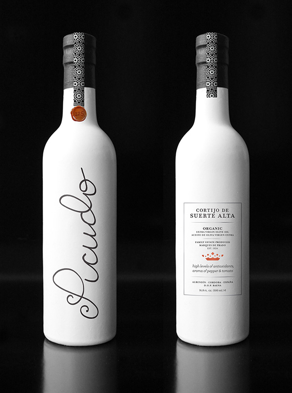 Diseño packaging etiquetas modernas envases botellas aceite de oliva ejemplos embalajes y cajas