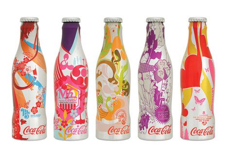 Examples, ideas and inspiration for the design of all kinds of dairy products labels and bottles. Packaging and labeling