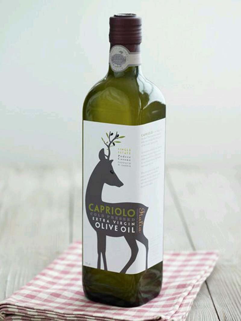 Ideas, examples and inspiration for the creation and design of extra virgin olive oil labels and olive oil bottles. Modern olive oil packaging, bottle and label designs for inspiration. (part 1)