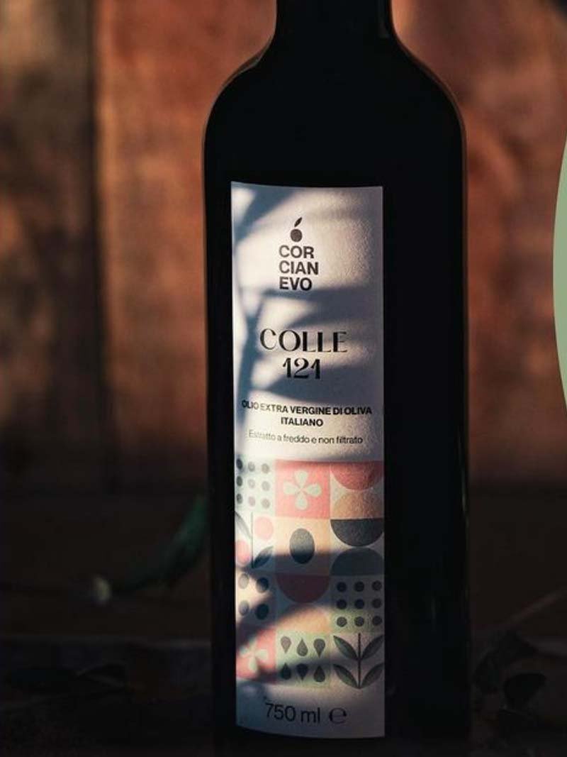 Ideas, examples and inspiration for the creation and design of extra virgin olive oil labels and olive oil bottles. Modern olive oil packaging, bottle and label designs for inspiration. (part 1)