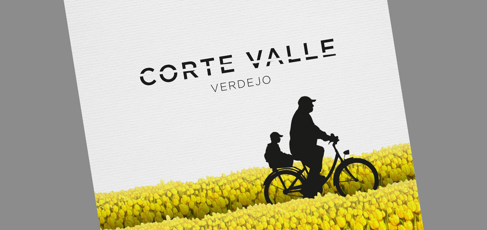 Diseño gráfico y creativo de etiquetas de vino verdejo y packaging de vino para CORTEVALLE