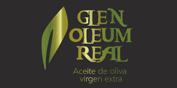 Diseño gráfico y creativo de etiquetas de aceite de oliva virgen extra para la marca GLEN OLEUM REAL