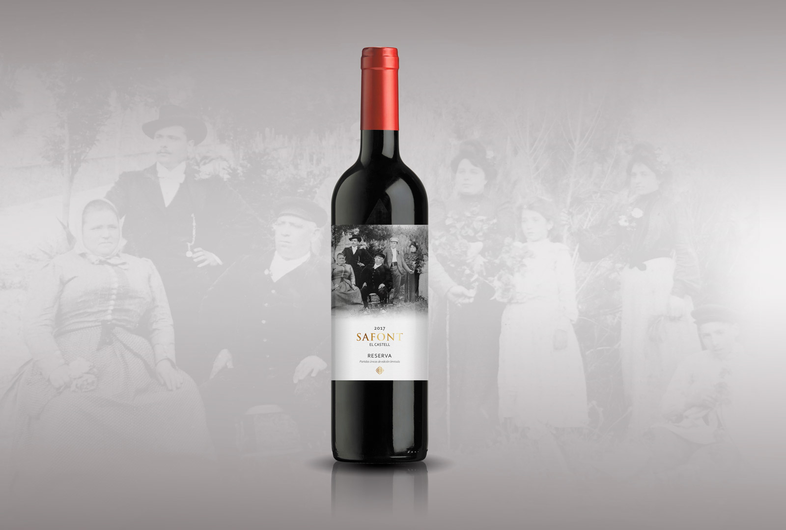 Graphic and creative design of wine labels and packaging for SAFONT FAMILY