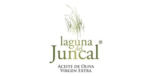 Portfolio of creative graphic design works of logo and corporate brand creation for Argentine olive oil producer: LAGUNA DEL JUNCAL